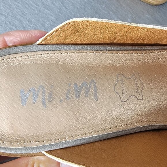 Mi iM Simone Mule Shoe Embroidered Vegan Leather Slip On Closed Toe Shoe 8.5 - Picture 6 of 12